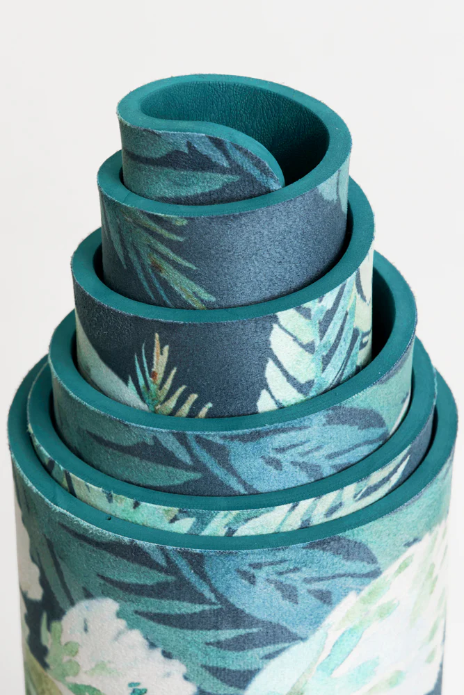 653-vegan-suede-yoga-mat-flourishing-foliage-1.webp