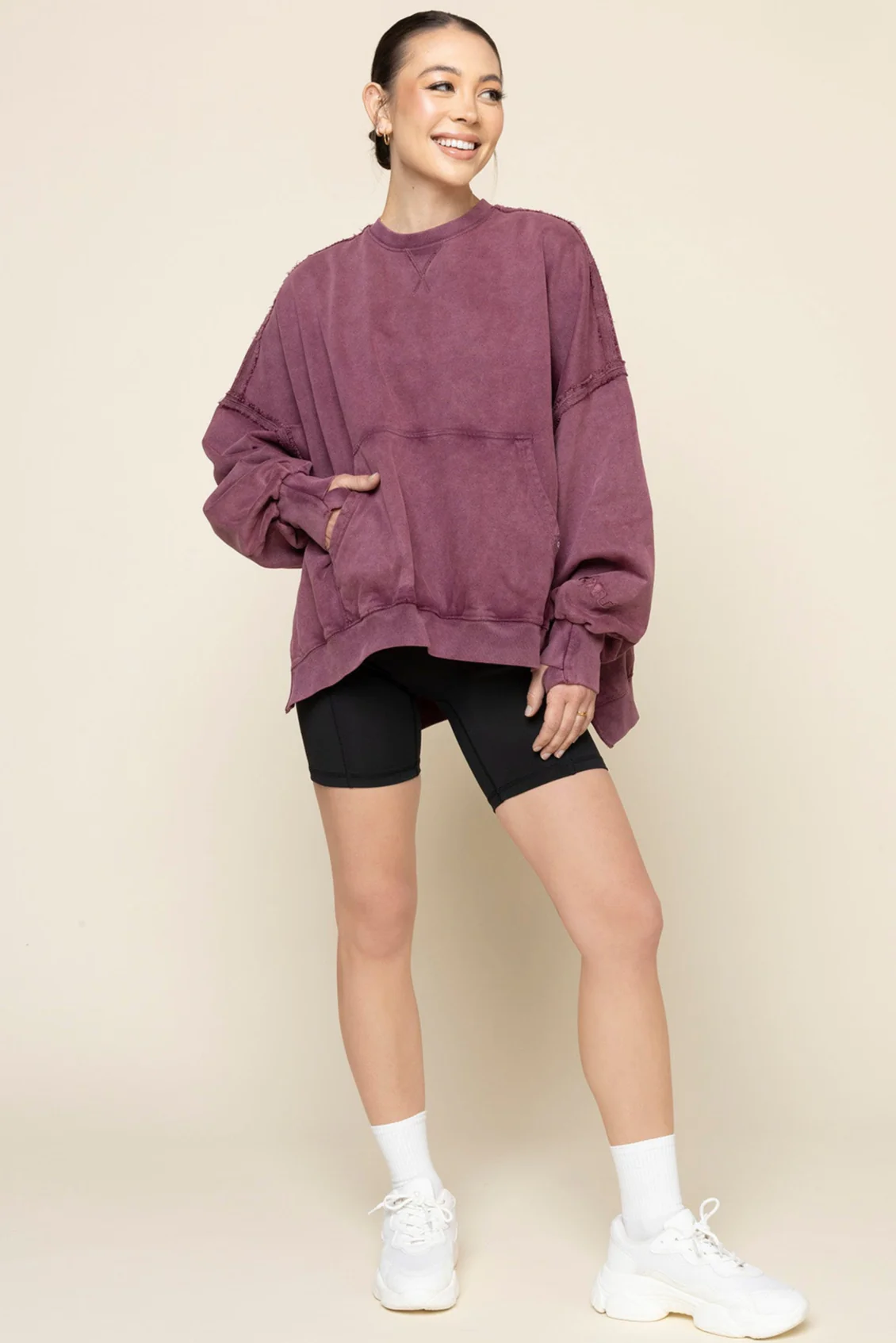 6576-boxy-crewneck-vintage-plum-1.webp