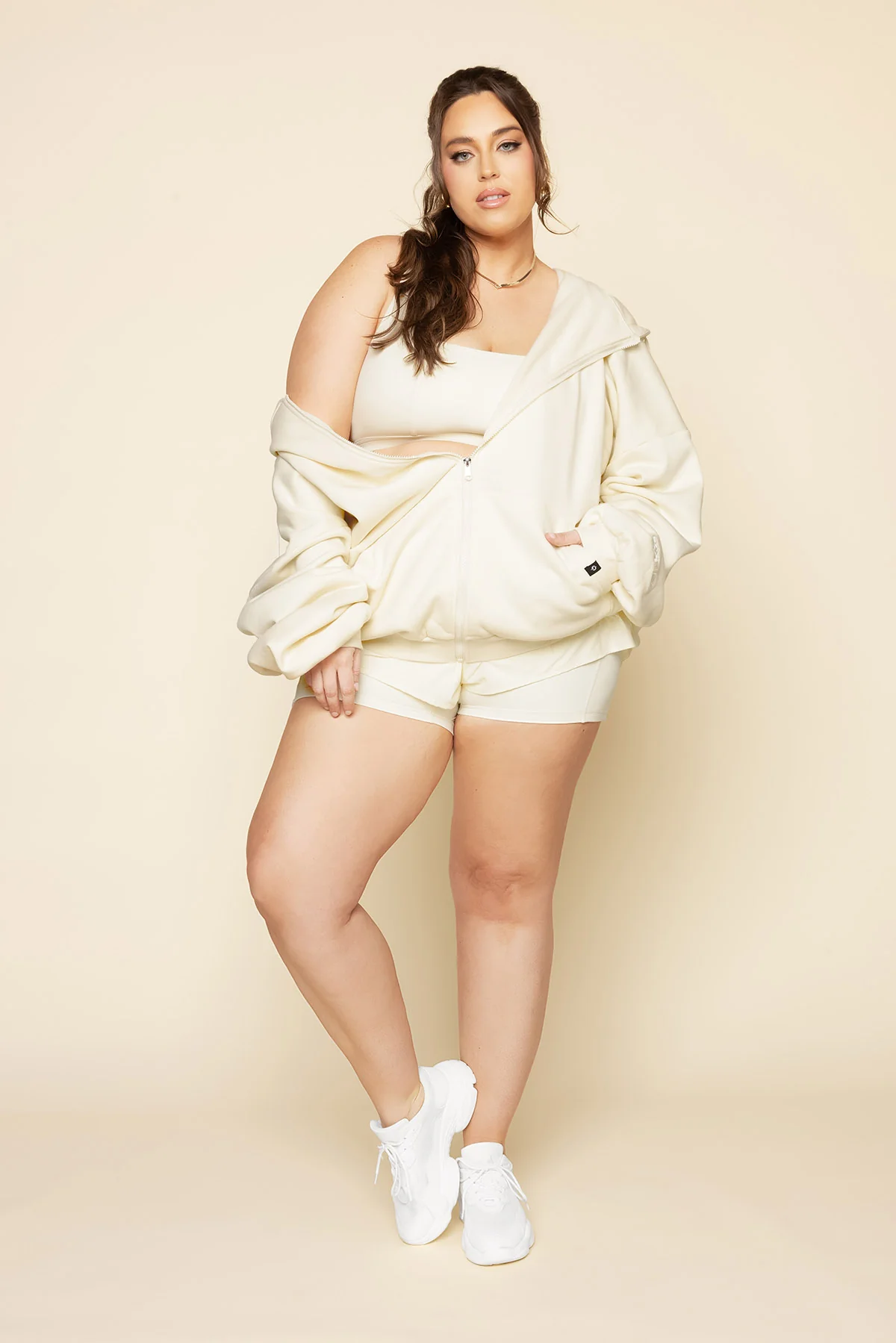 6613-zip-cloud-hoodie-ivory-1.webp