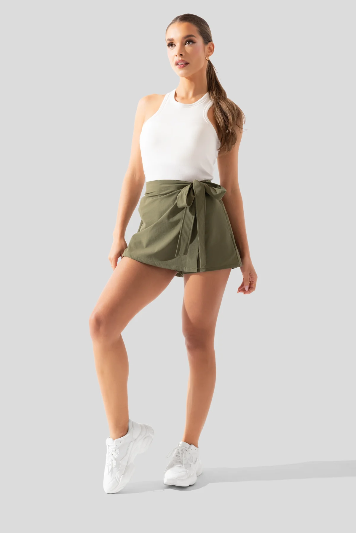 7047-that-s-a-wrap-skort-dark-olive-1.webp