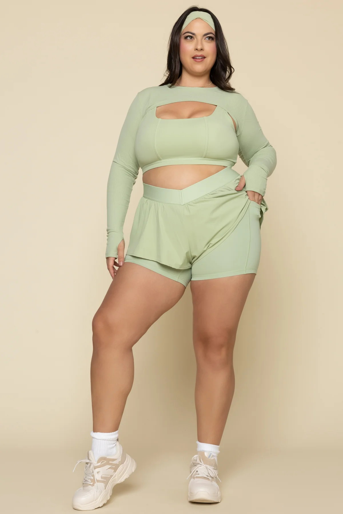 7268-on-the-run-ruffle-short-pistachio-1.webp