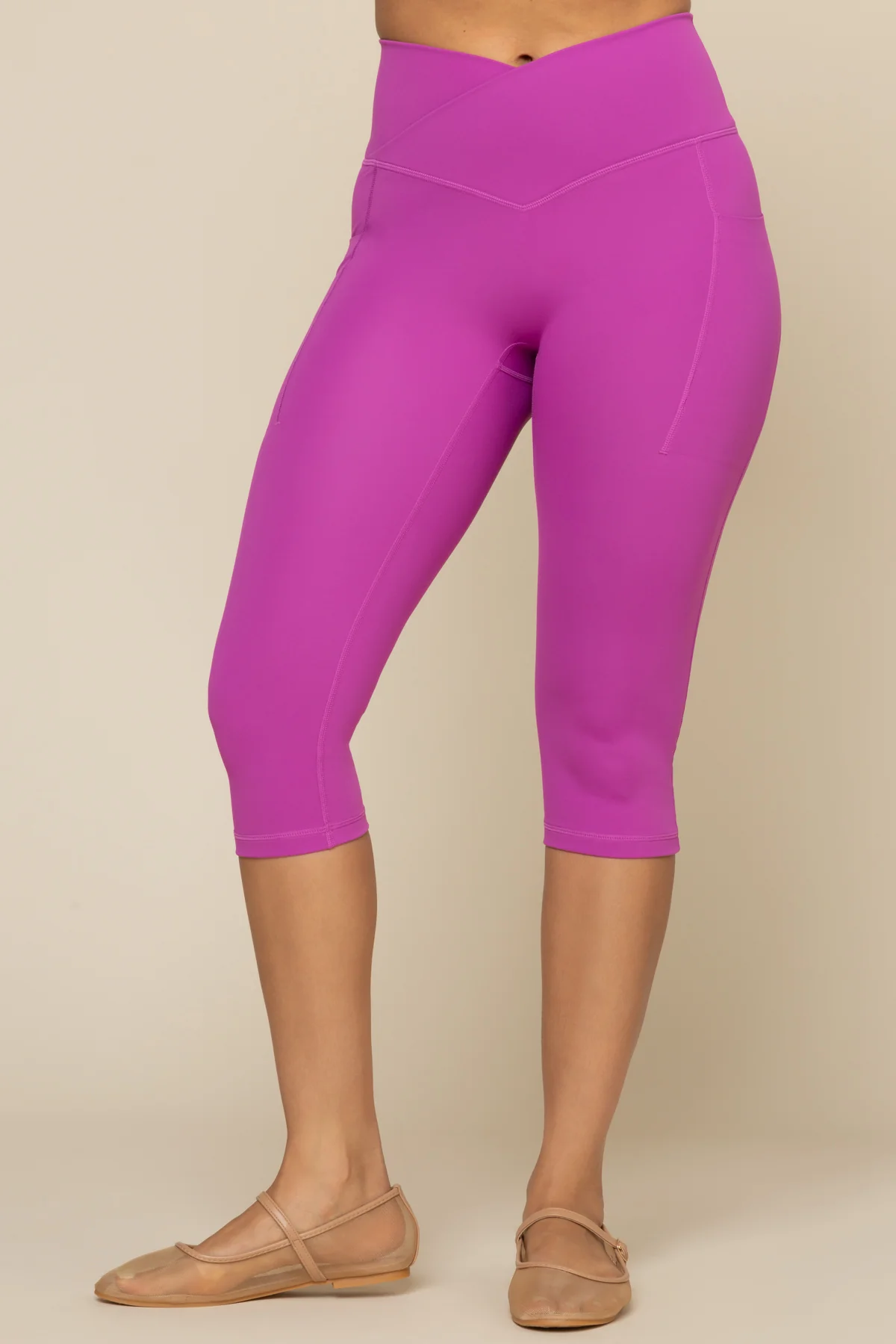 7449-crisscross-hourglass-capri-royal-orchid-1.webp