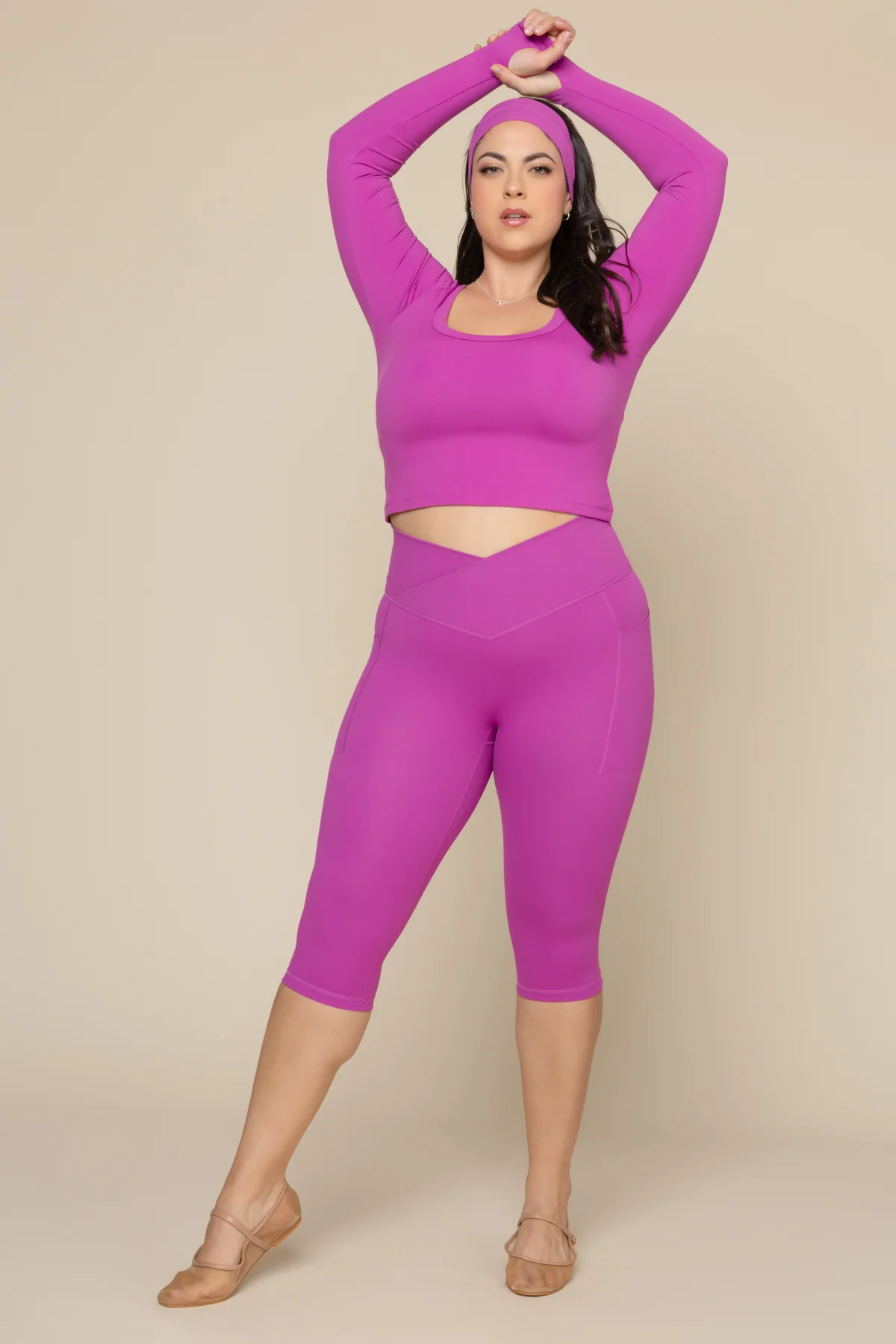 7449-crisscross-hourglass-capri-royal-orchid-1.webp
