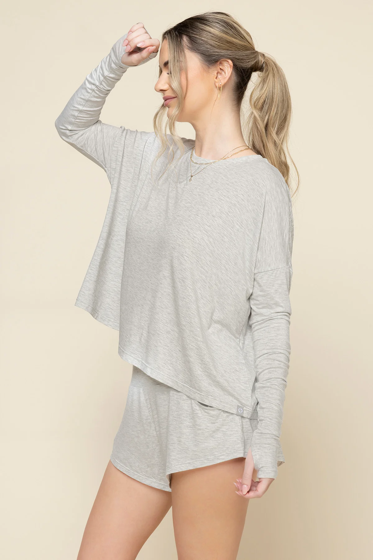 7459-perfect-lounge-shorts-heather-grey-1.webp