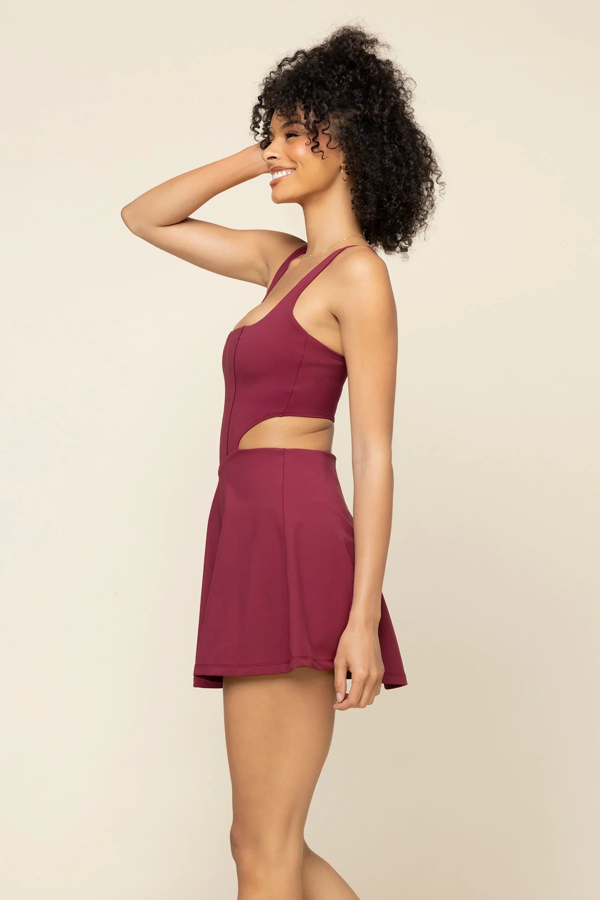 7521-cut-it-out-dress-crimson-1.webp