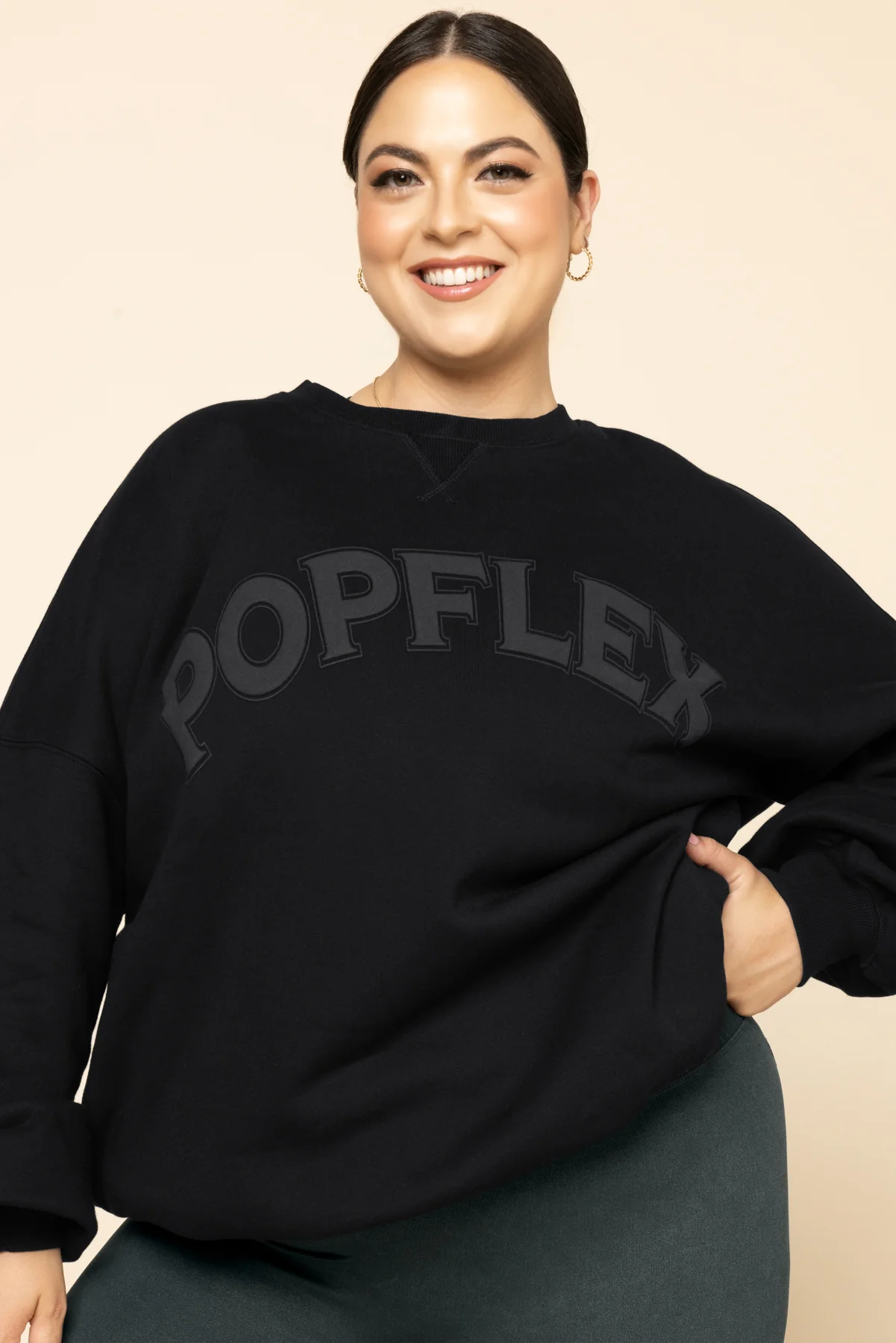 7580-popflex-cloud-crewneck-sweater-black-1.webp