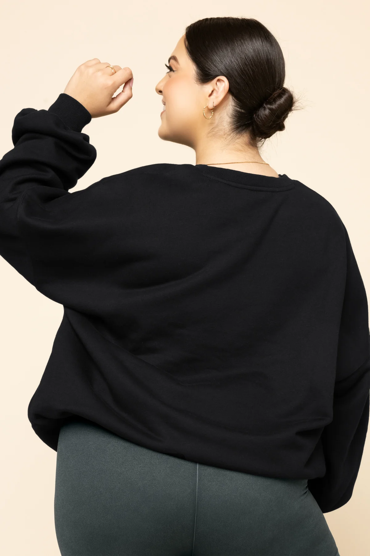7580-popflex-cloud-crewneck-sweater-black-1.webp