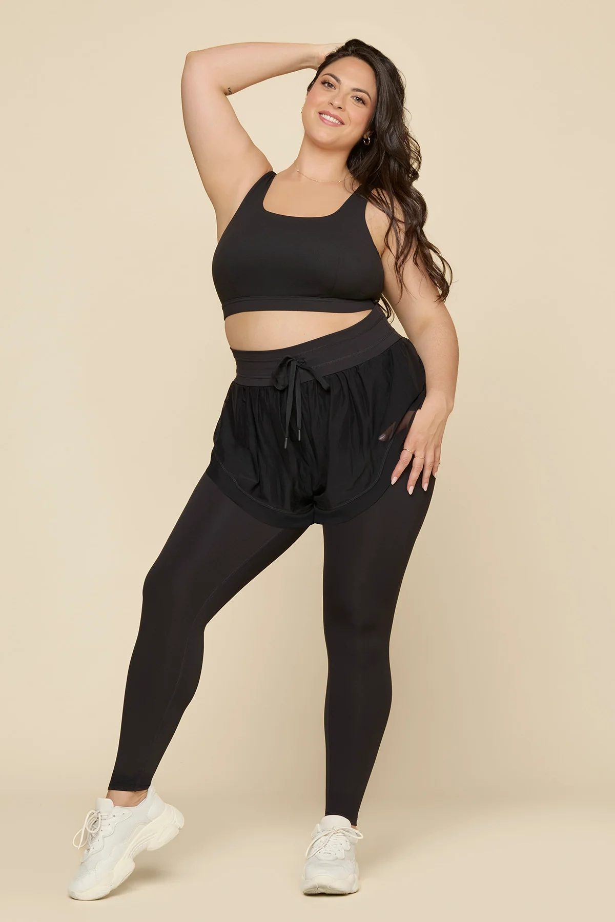 8043-cadence-short-with-legging-black-1.webp