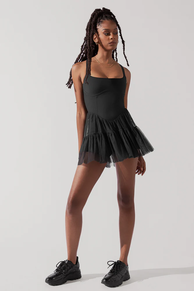 823-corset-pirouette-dress-black-1.webp
