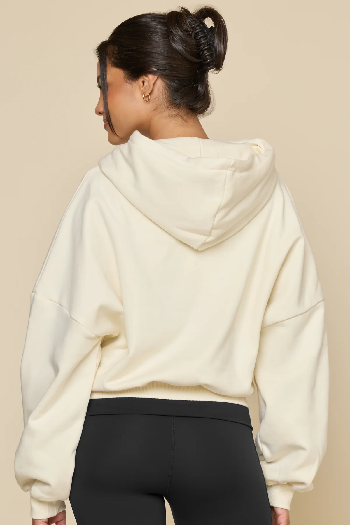 8530-pullover-cloud-hoodie-ivory-1.webp