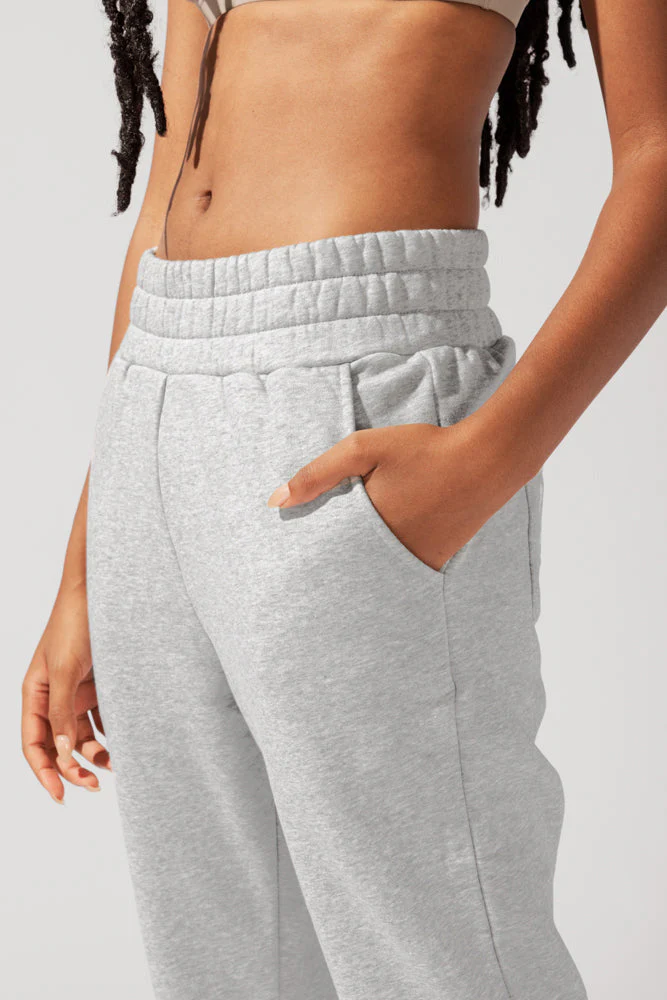 8903-cloud-rollover-sweatpant-heather-grey-1.webp