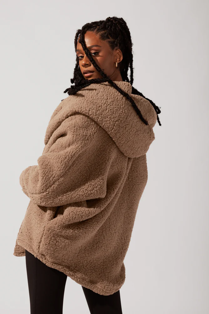 8983-faux-sherpa-cocoon-coat-teddy-bear-brown-1.webp