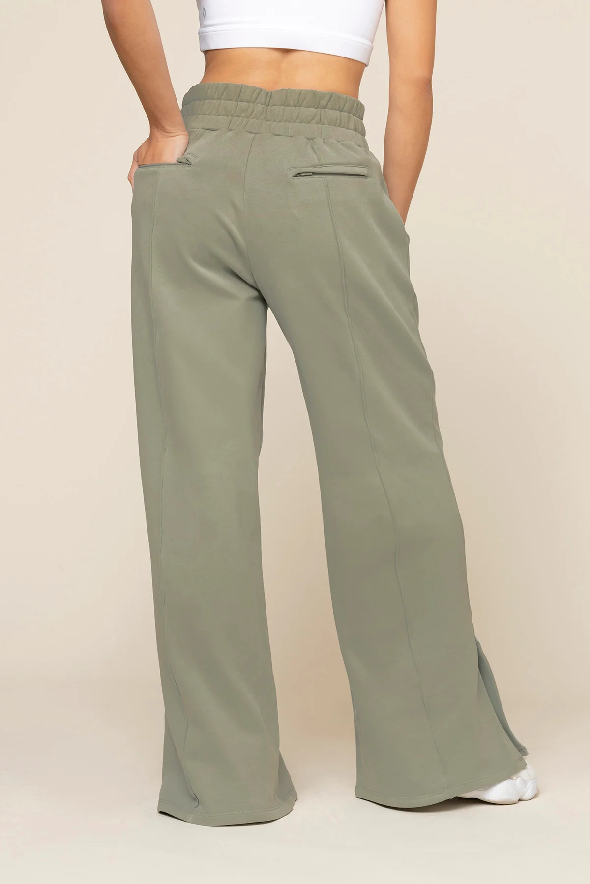 8988-perfect-plane-pants-light-sage-1.webp