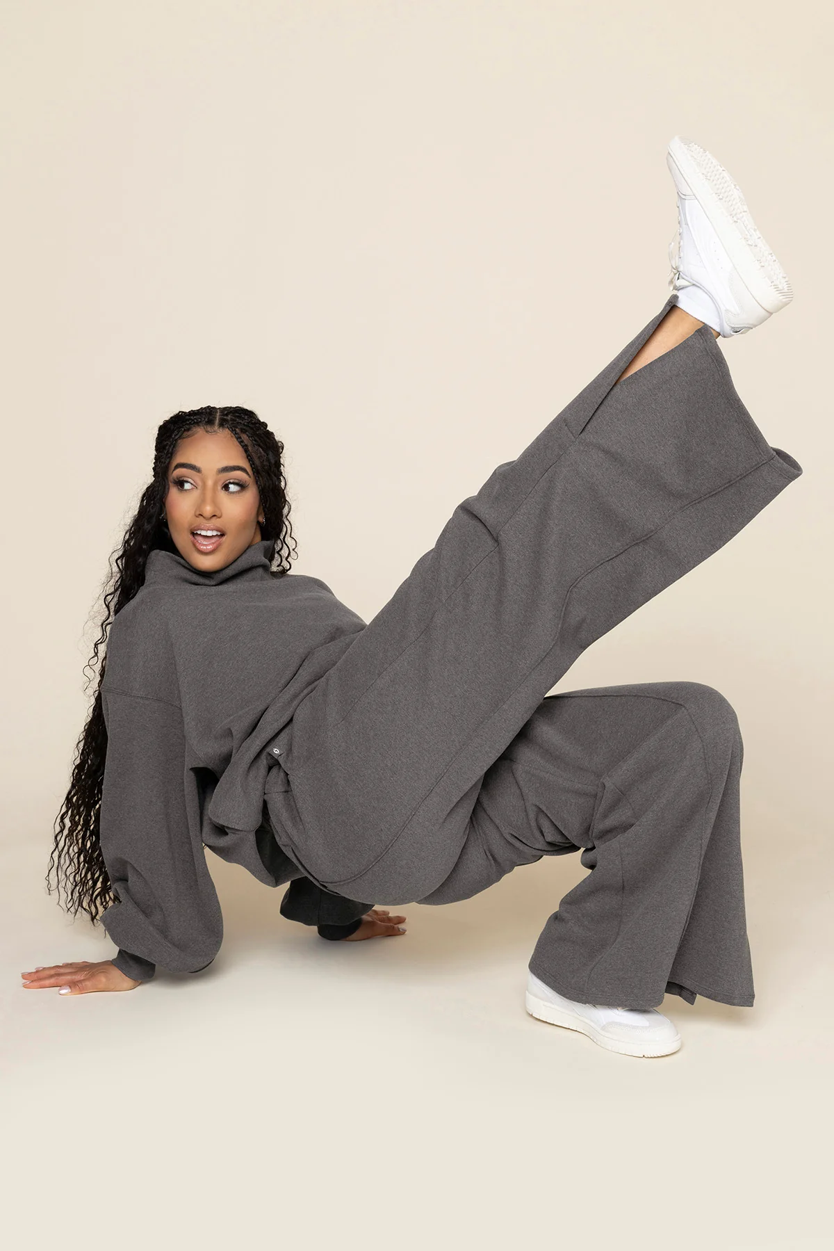 9039-perfect-plane-pants-charcoal-heather-1.webp