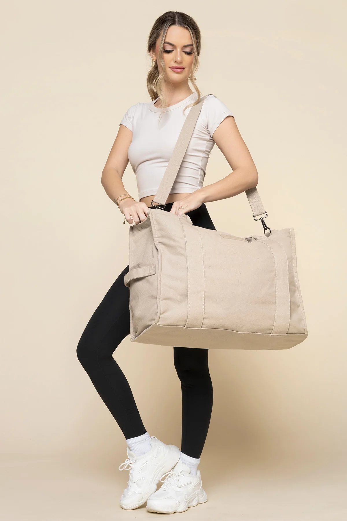 91-big-sloane-weekender-taupe-1.webp