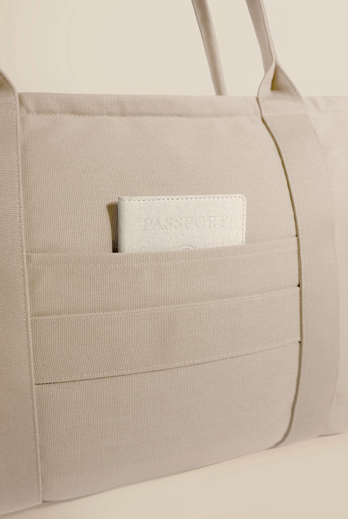 91-big-sloane-weekender-taupe-1.webp