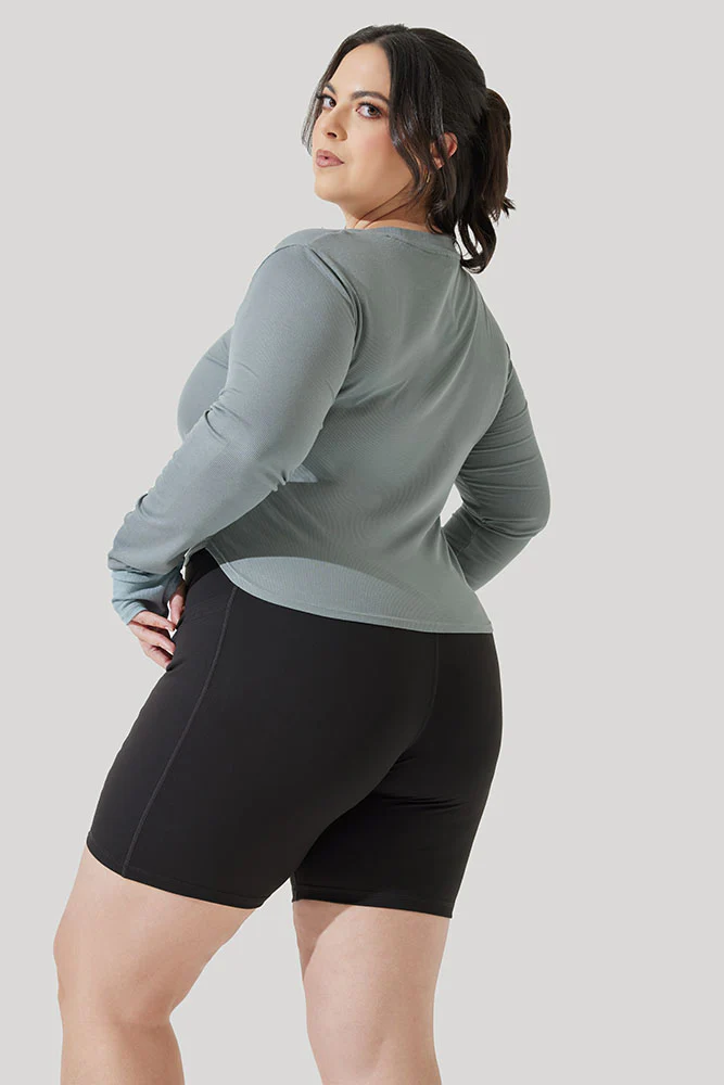 9151-refine-long-sleeve-top-stormy-blue-1.webp