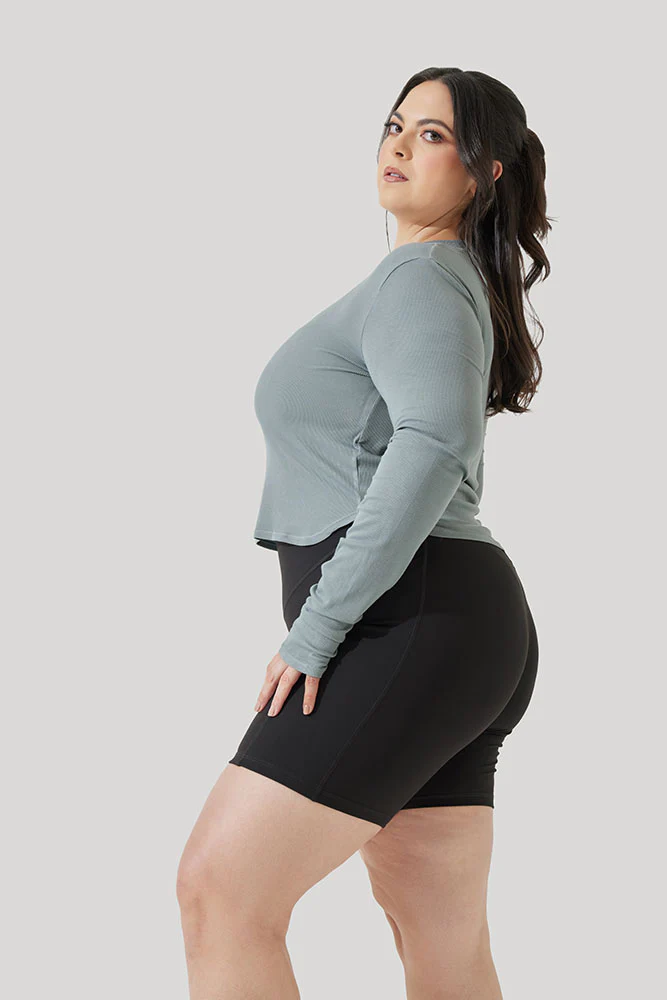 9151-refine-long-sleeve-top-stormy-blue-1.webp