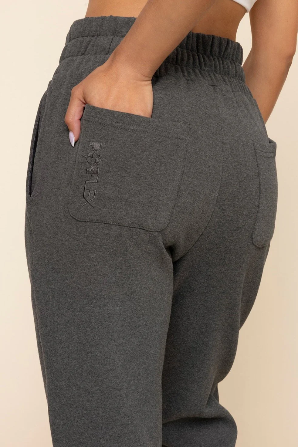 9383-ooey-gooey-sweatpant-charcoal-heather-1.webp