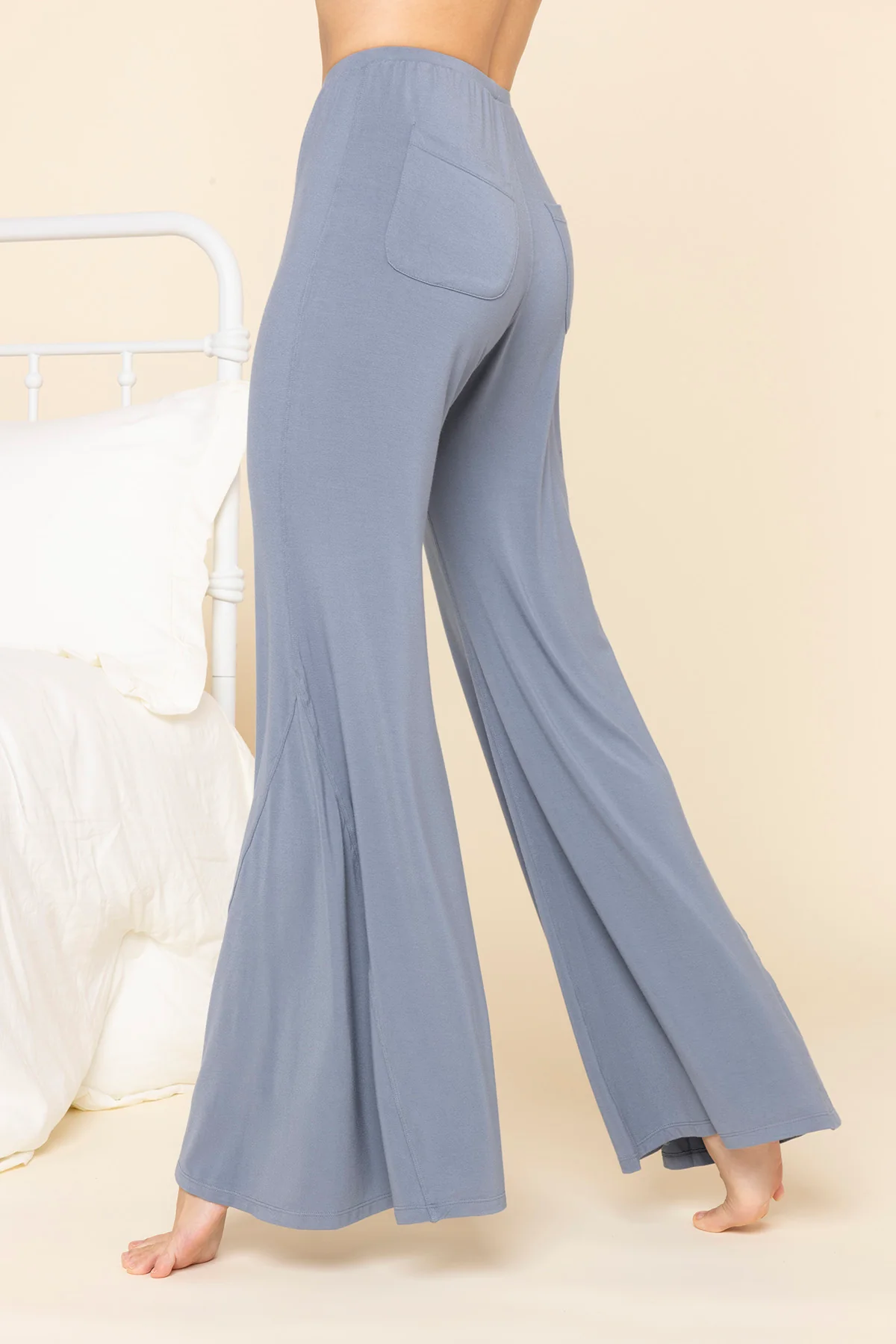 9587-deep-sleep-bell-bottoms-sleepy-blue-1.webp