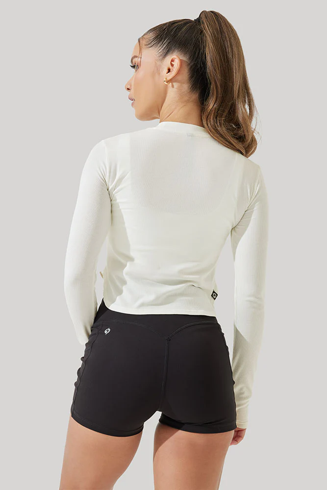 9615-refine-long-sleeve-top-coconut-cream-1.webp