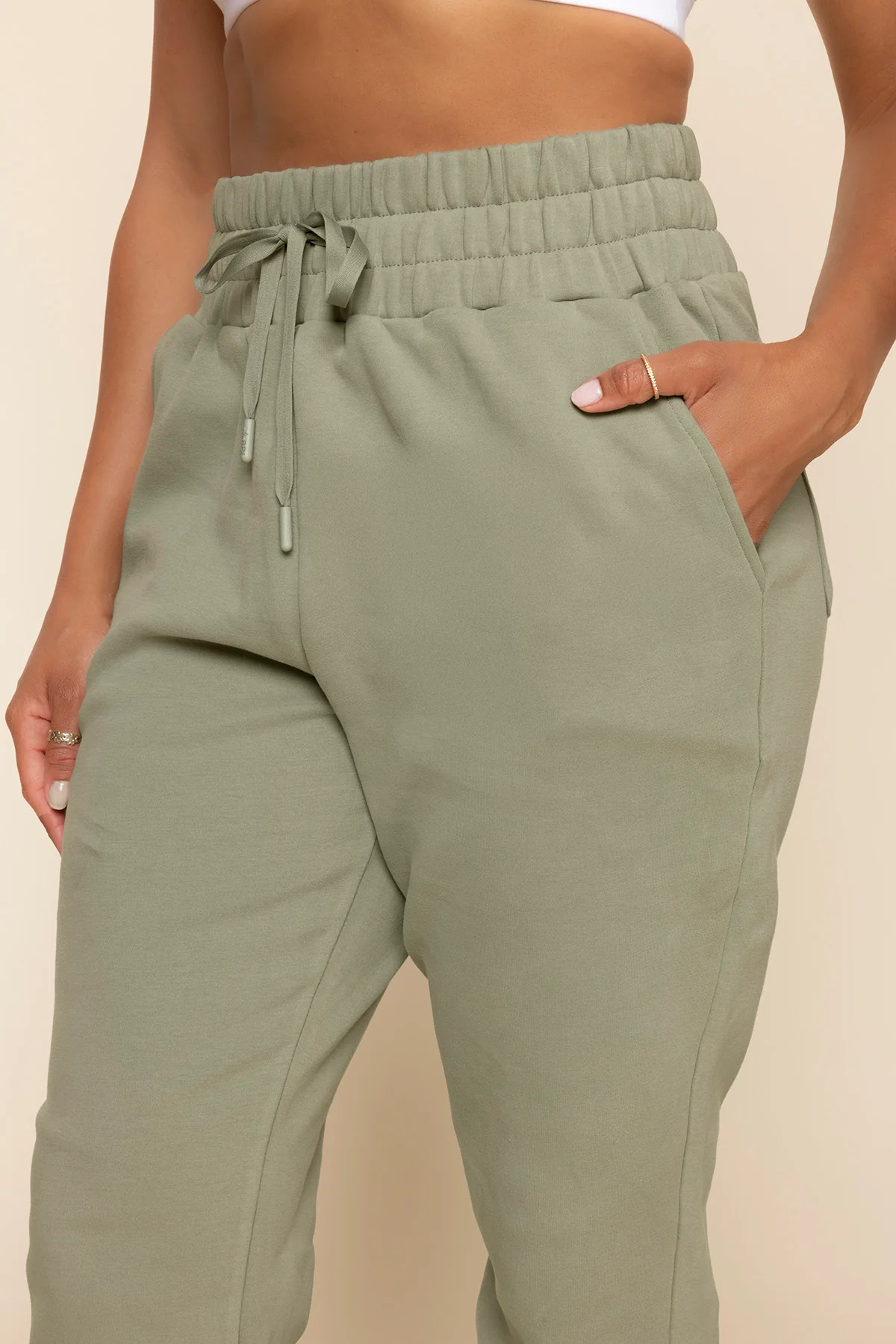 9625-ooey-gooey-sweatpant-light-sage-1.webp
