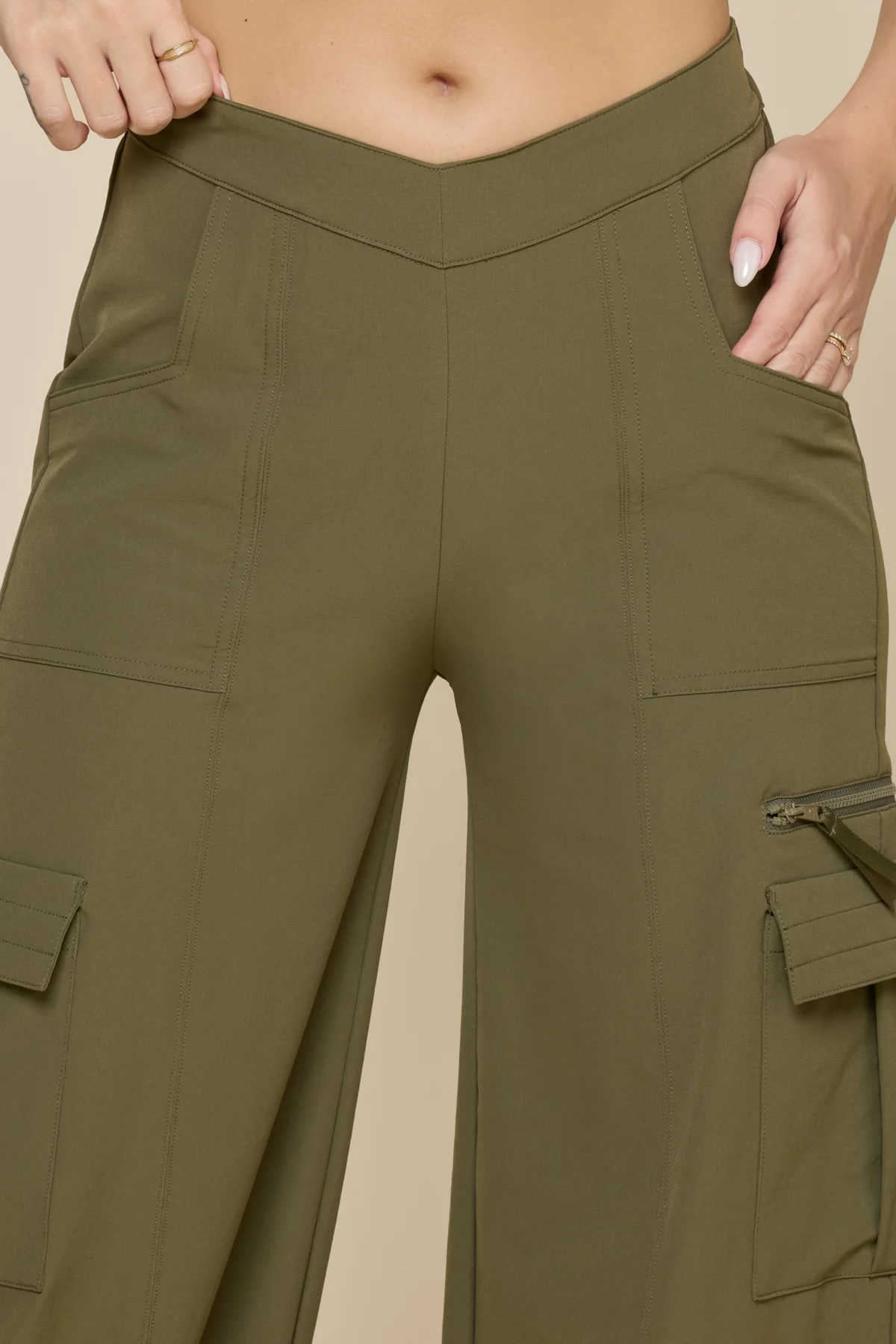 Y2K Cargo Pant - Dark Olive